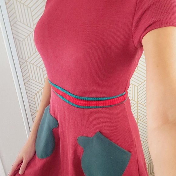 Sexy Christmas Dress Sweater Red Green Mitten Skater Fit Flare Mini Women SMALL - Picture 1 of 2